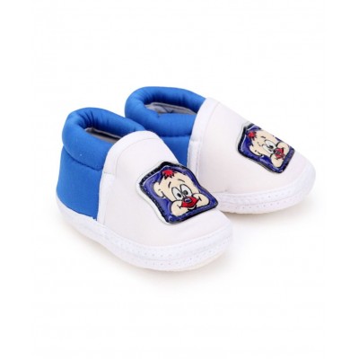 Baby World infant soft shoes Blue and White